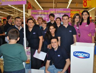 105  320x240 cursa campionilor actimel Sambata am meci cu Doroftei, arbitrat de Danone 