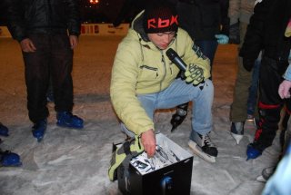 114  320x240 tombola samsung ice park unirii Evenimente de iarna + come back pe patinoarul Icepark Unirii