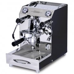 63  320x240 1258973969domobar super Care espressor e mai bun? Intai rasnita apoi restul! 